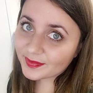 Meet your Posher, Arielle